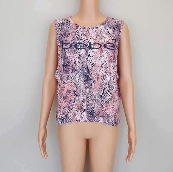 FIRM PRICE🔥Bebe multi print sleeveless top - Picture 9 of 10